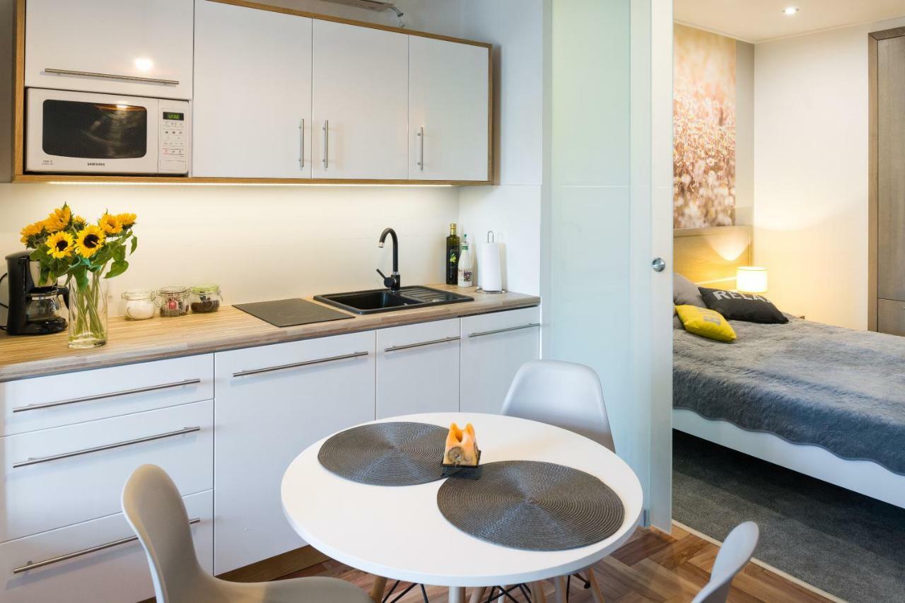 Sunflower Apartment 克拉科夫 外观 照片
