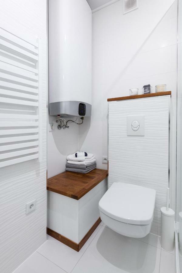 Sunflower Apartment 克拉科夫 外观 照片